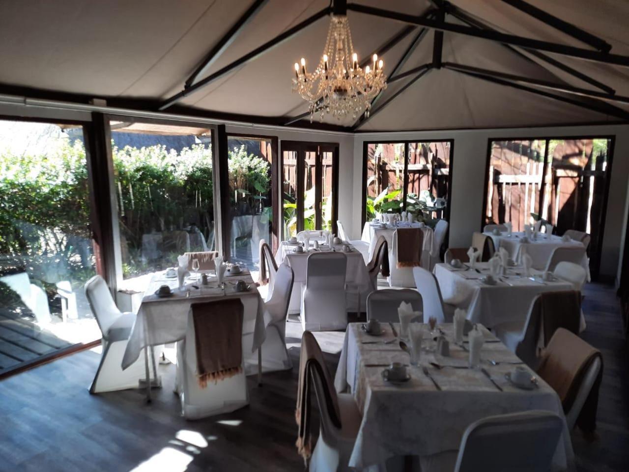 Vista Ort Hotel Kempton Park Exterior photo